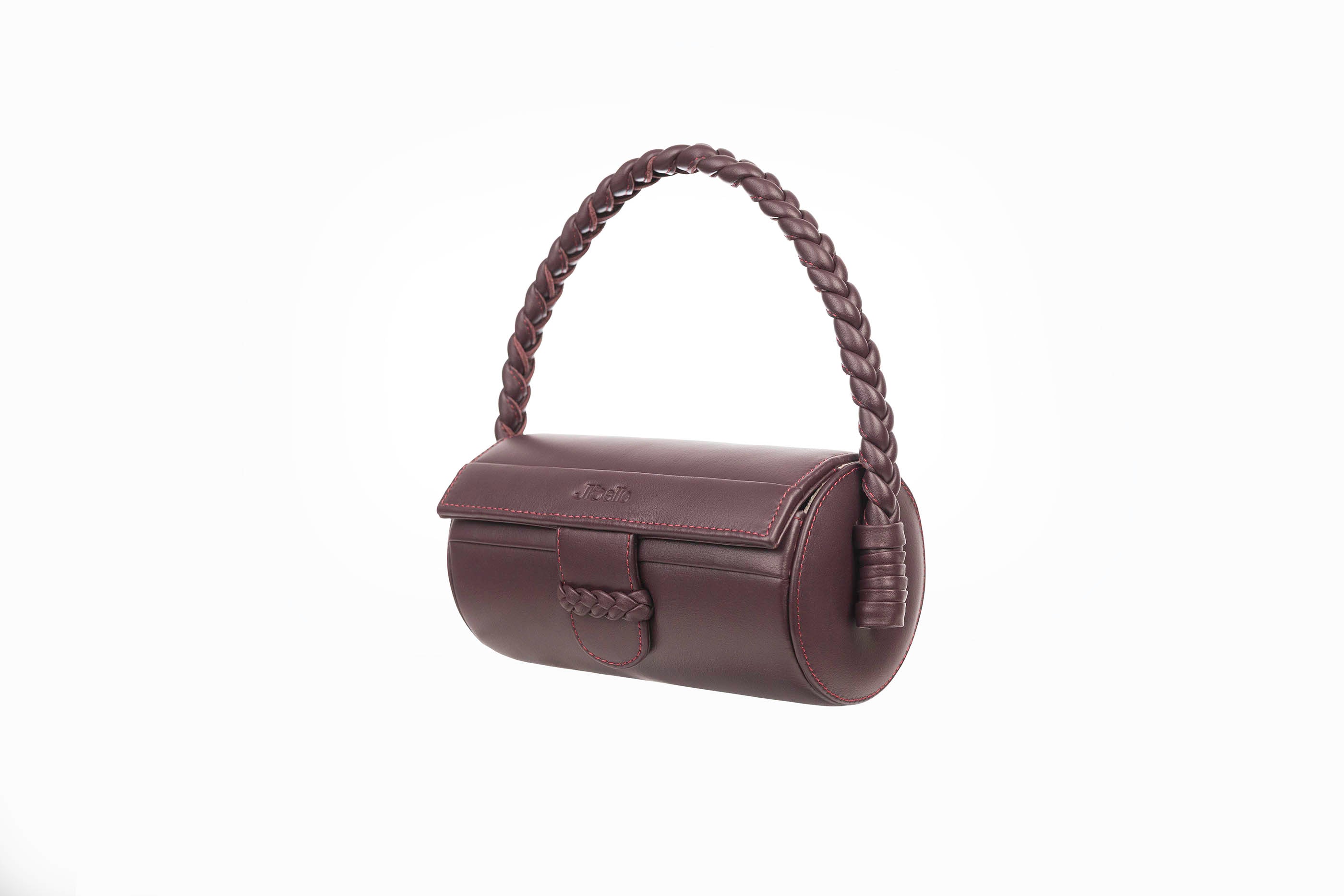 Orla in Aubergine
